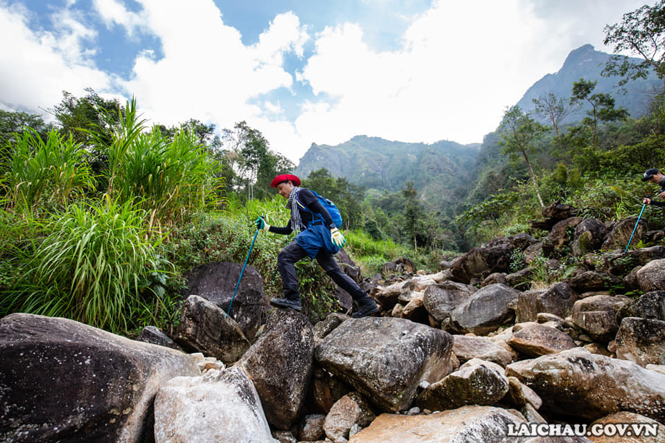 Đỉnh Nam Kang Ho Tao thuộc tỉnh Lai Châu - Cung trekking khó leo, gian nan bậc nhất Tây Bắc